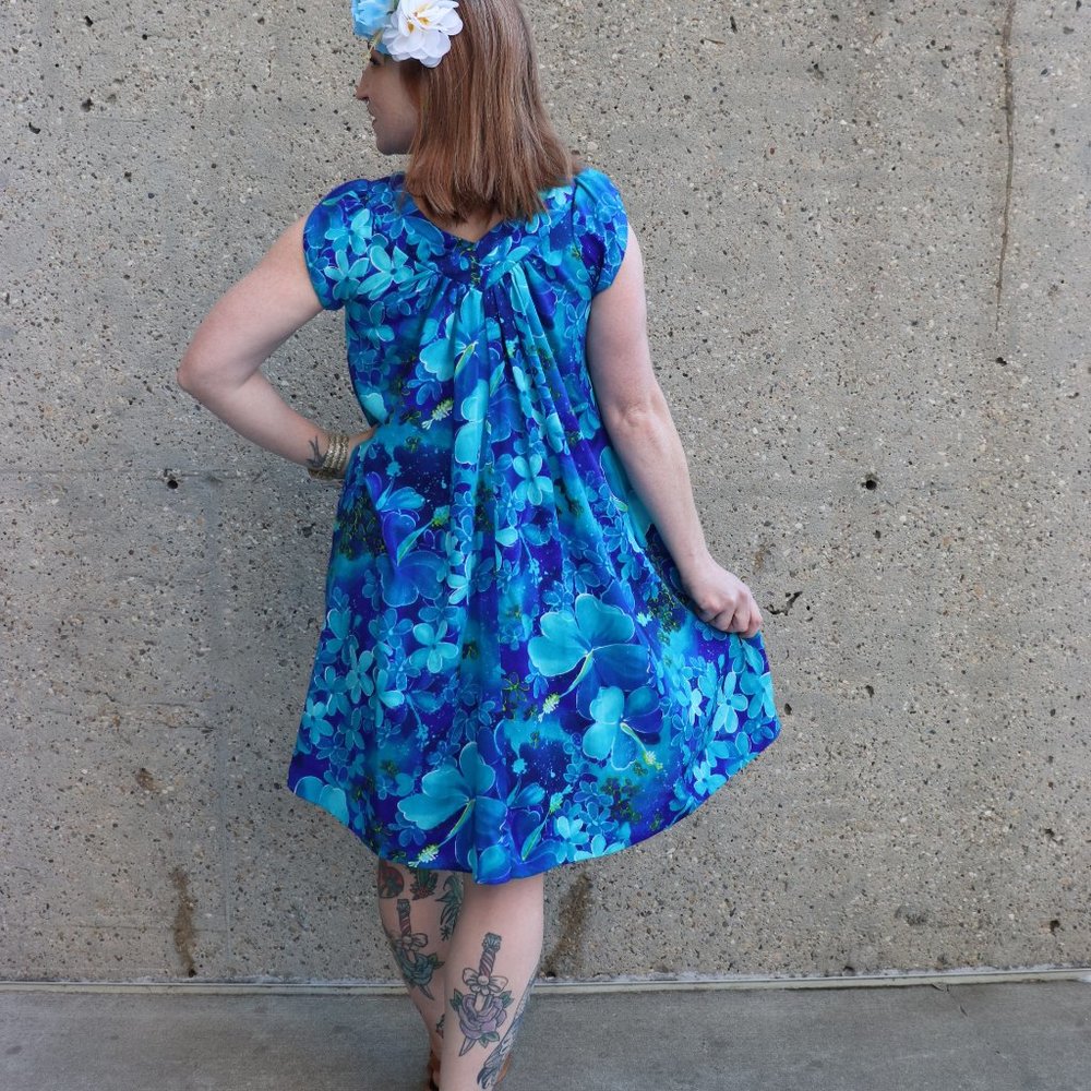 1970s hibiscus Hawaiian muu muu - Picture 5 of 7